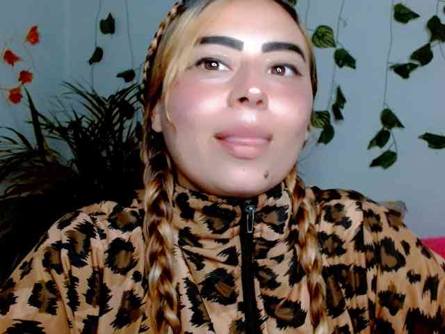 Sabrinaolsons webcam