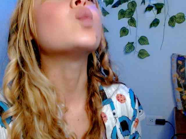 Sabrinaolsons webcam