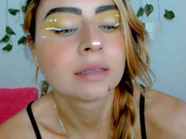 Sabrinaolsons Live Webcam on BongaCams