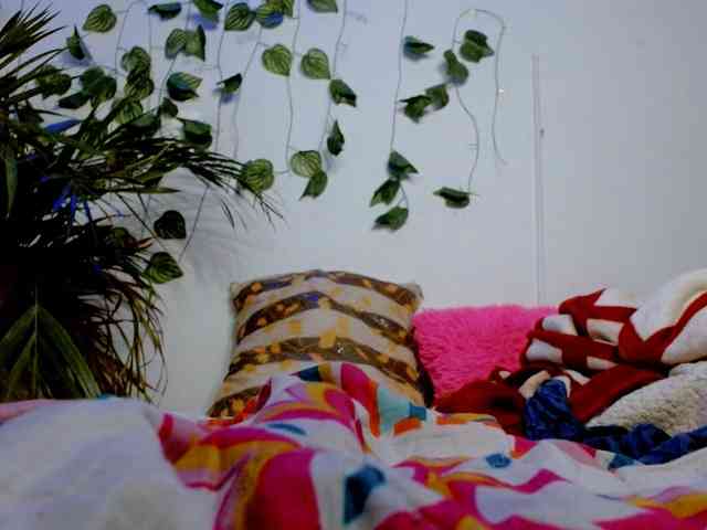 Sabrinaolsons webcam