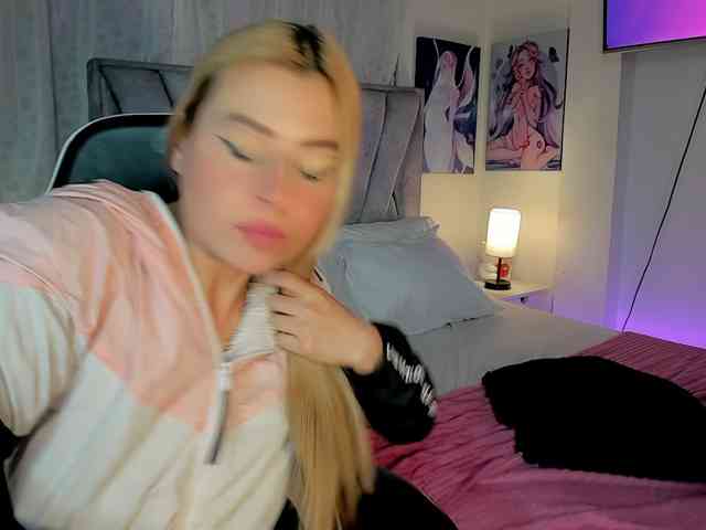 Sabrinaolsons webcam