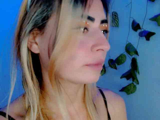 Sabrinaolsons webcam