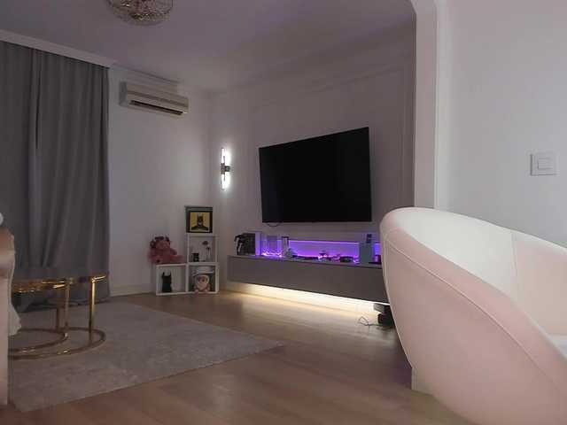 Foxe-Sailey live cam on BongaCams