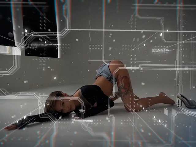 Foxe-Sailey's BongaCams show and profile