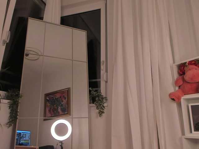 Foxe-Sailey live cam on BongaCams