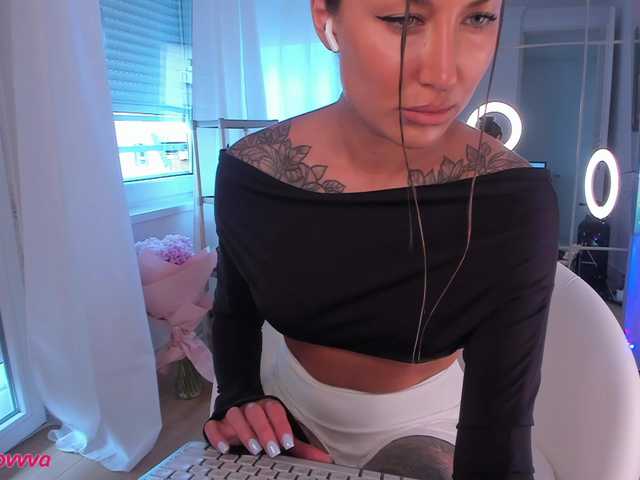 Foxe-Sailey live cam on BongaCams