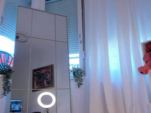 Foxe-Sailey live cam on BongaCams