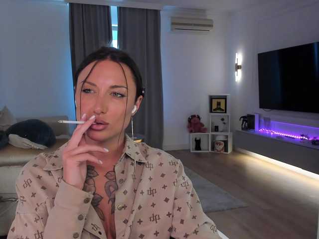 Foxe-Sailey live cam on BongaCams
