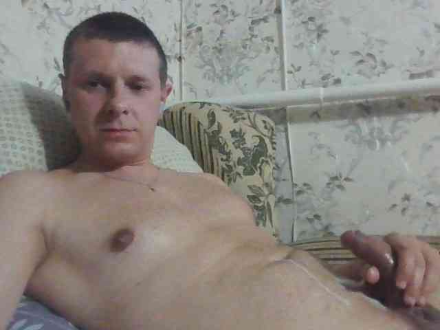 nedstark12 Live Webcam on BongaCams