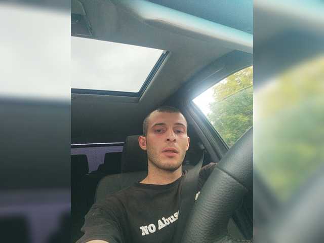 Gavi26rus — live male cam