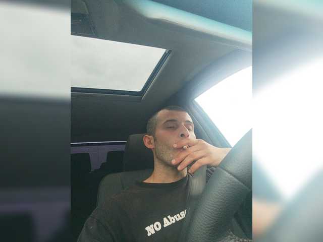 Gavi26rus — live male cam