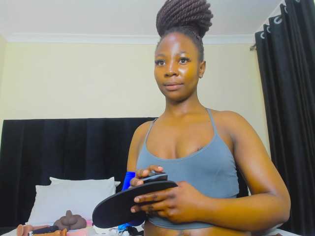 Pretty-Queen