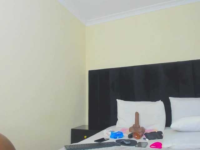 Pretty-Queen webcam