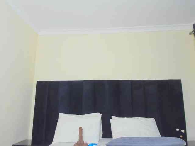 Pretty-Queen webcam
