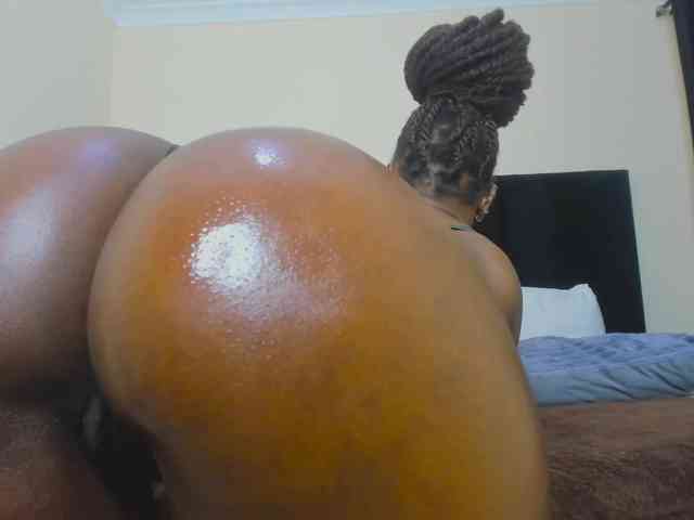 Pretty-Queen webcam