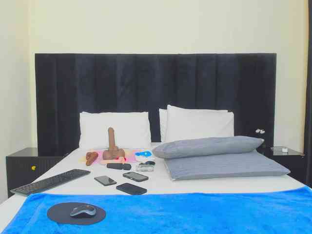 Pretty-Queen webcam