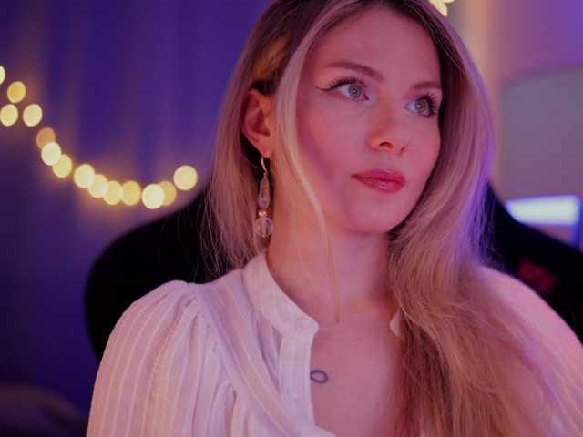 DianaMurr's BongaCams show and profile