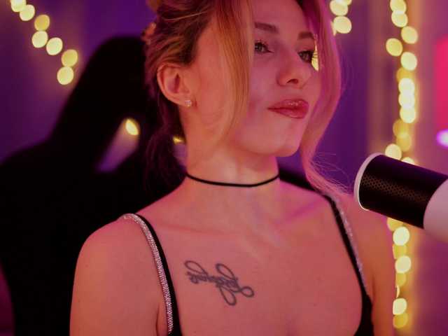 DianaMurr's BongaCams show and profile