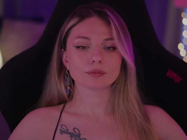 D_i_aM