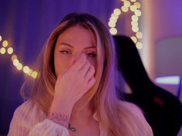 DianaMurr's BongaCams show and profile