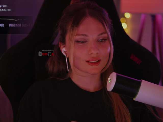 D_i_aM