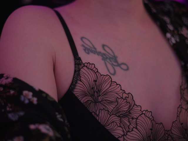 D_i_aM