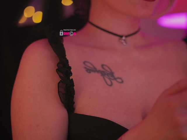 DianaMurr's BongaCams show and profile