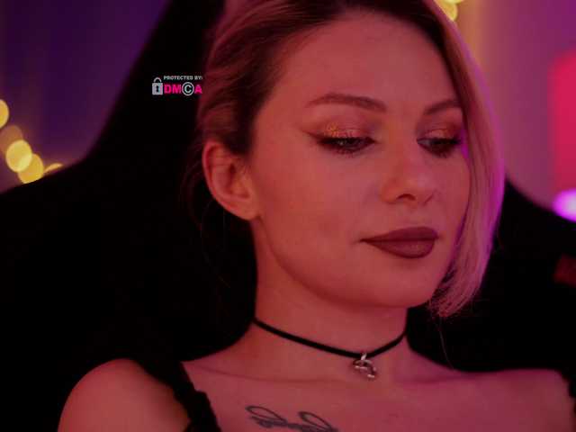 DianaMurr's BongaCams show and profile