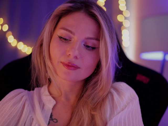 DianaMurr's BongaCams show and profile