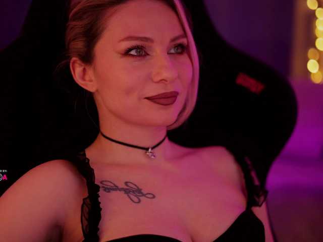 DianaMurr's BongaCams show and profile