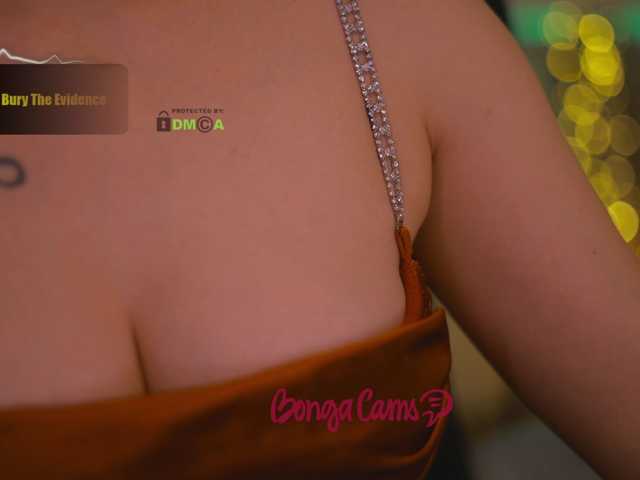 D_i_aM live cam preview