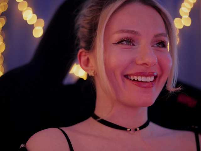 DianaMurr's BongaCams show and profile