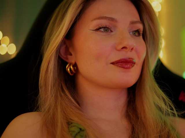 DianaMurr's BongaCams show and profile