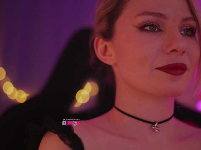 DianaMurr's BongaCams show and profile