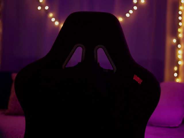 DianaMurr's BongaCams show and profile