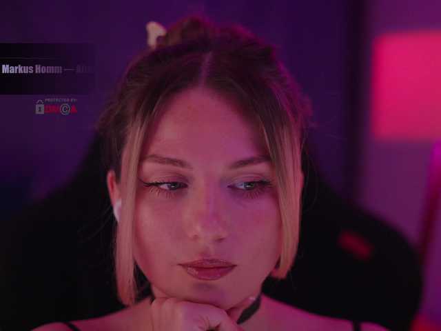 D_i_aM