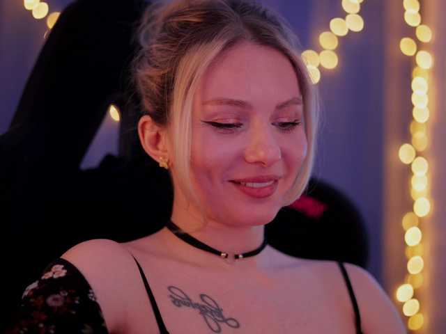 DianaMurr's BongaCams show and profile