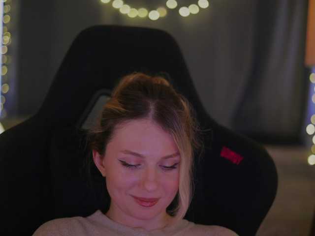D_i_aM webcam