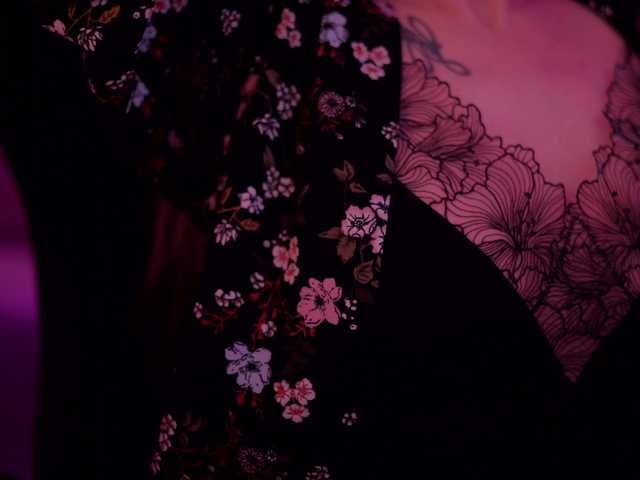 DianaMurr's BongaCams show and profile