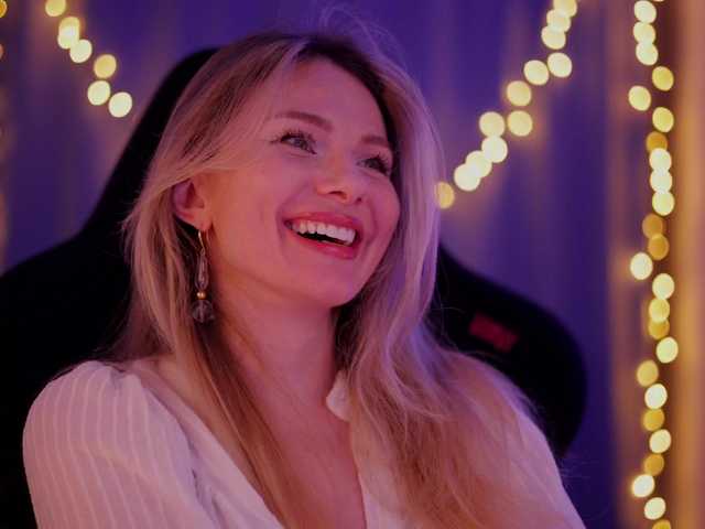 DianaMurr's BongaCams show and profile