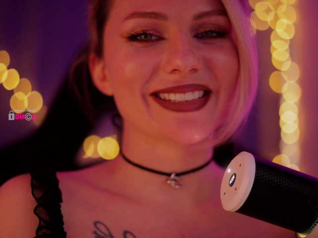 go to chat with D_i_aM