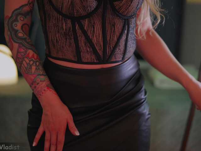 D_i_aM live cam