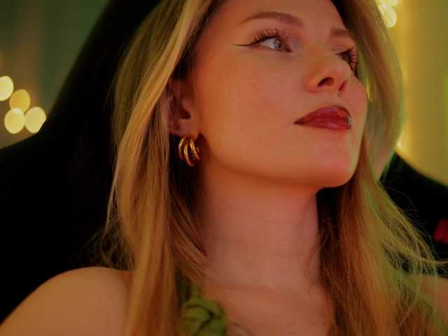 DianaMurr's BongaCams show and profile