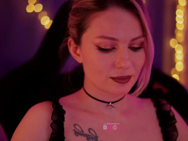 DianaMurr's BongaCams show and profile