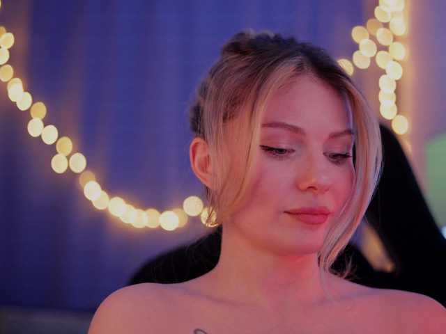 DianaMurr's BongaCams show and profile