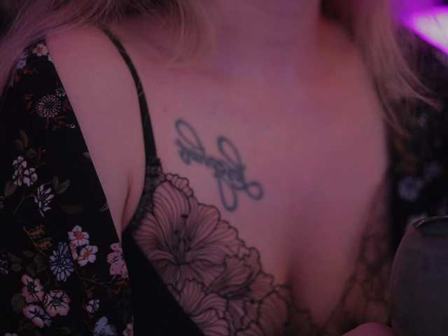 D_i_aM