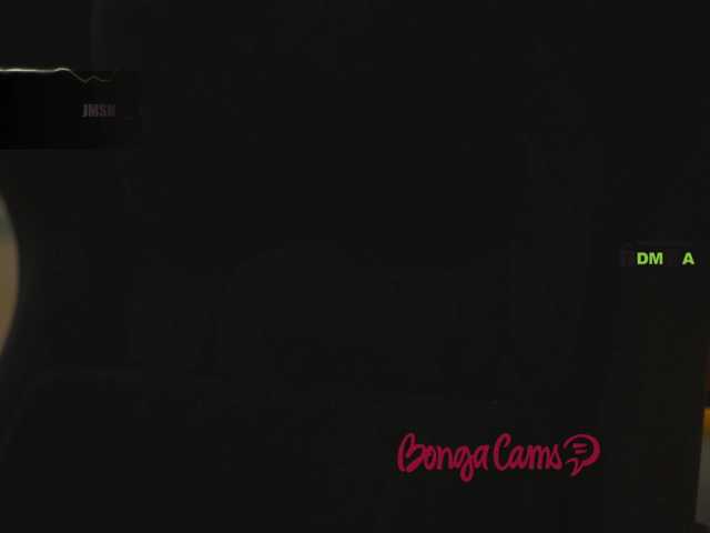 D_i_aM live cam preview