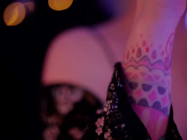 DianaMurr's BongaCams show and profile