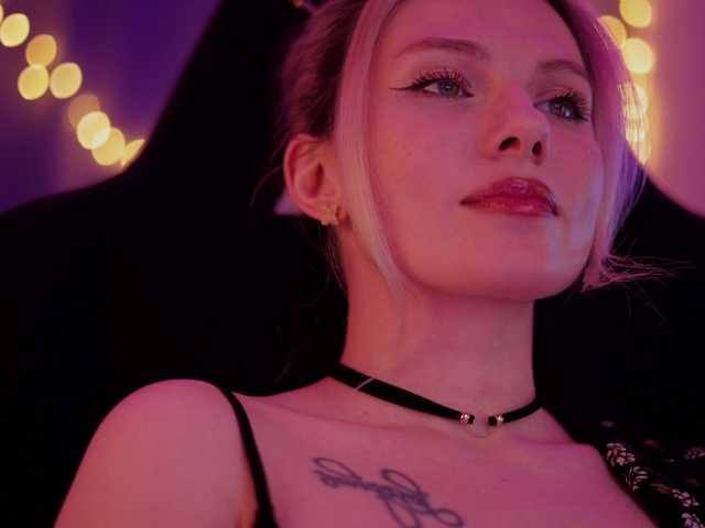 DianaMurr's BongaCams show and profile