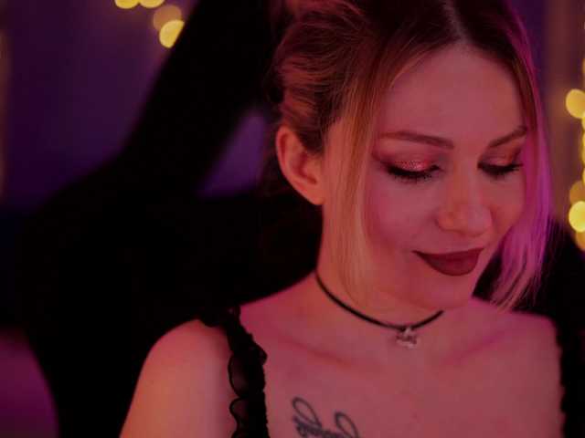 DianaMurr's BongaCams show and profile